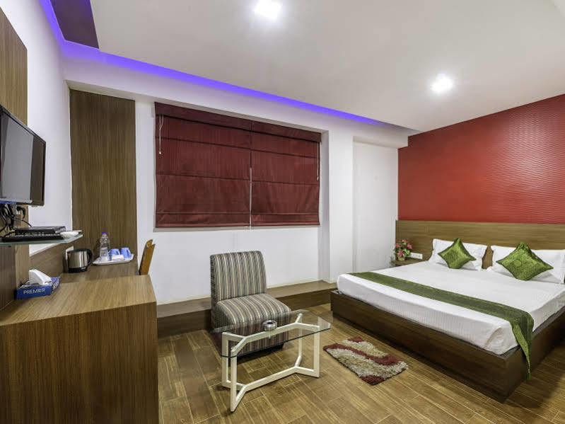 Treebo Trend Edge St Marks Road Bangalore Dış mekan fotoğraf
